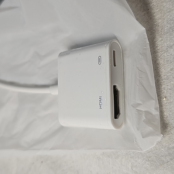 3 for$20💥- Lightning Digital AV Adapter - Picture 6 of 9